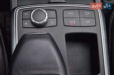 Внедорожник / Кроссовер Mercedes-Benz M-Class 2013 в 