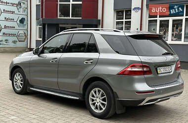 Внедорожник / Кроссовер Mercedes-Benz M-Class 2013 в 