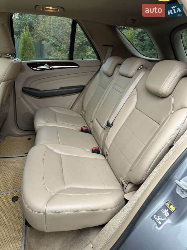 Внедорожник / Кроссовер Mercedes-Benz M-Class 2013 в Львове