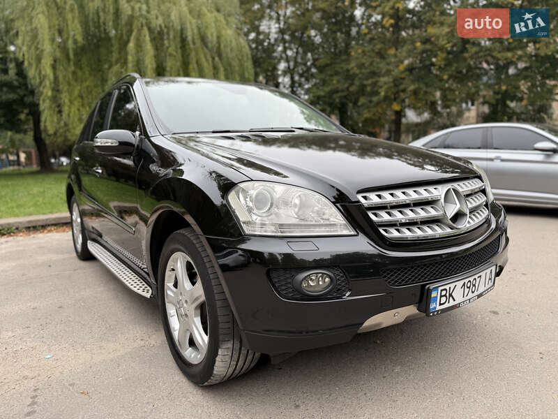 Внедорожник / Кроссовер Mercedes-Benz M-Class 2007 в Ровно