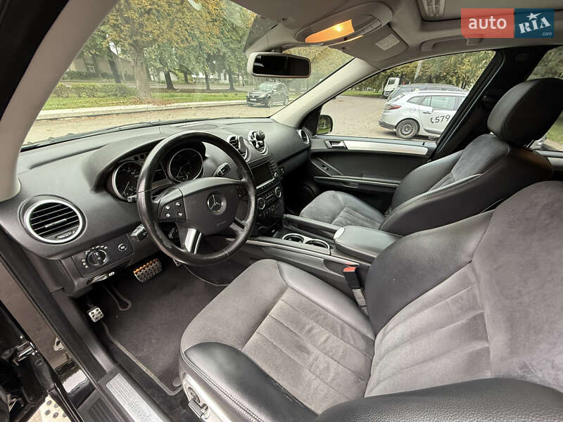 Внедорожник / Кроссовер Mercedes-Benz M-Class 2007 в Ровно