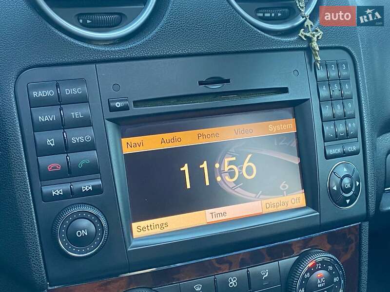 Внедорожник / Кроссовер Mercedes-Benz M-Class 2011 в Киеве