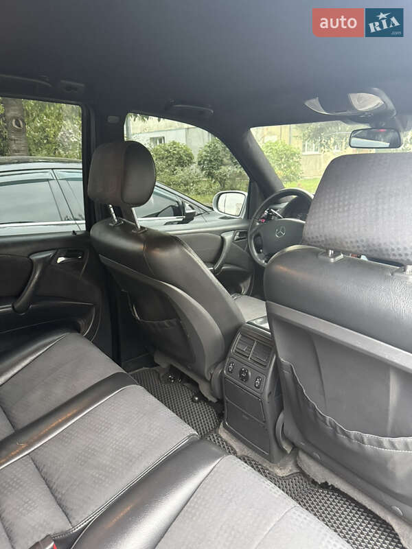 Позашляховик / Кросовер Mercedes-Benz M-Class 2003 в Золочеві