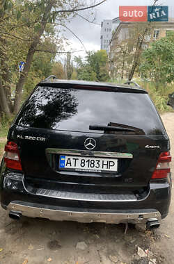 Внедорожник / Кроссовер Mercedes-Benz M-Class 2007 в 