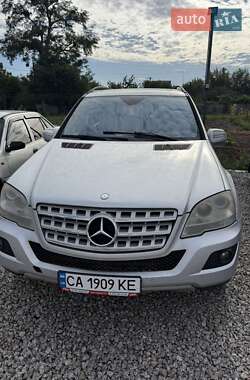 Mercedes-Benz M-Class 2008