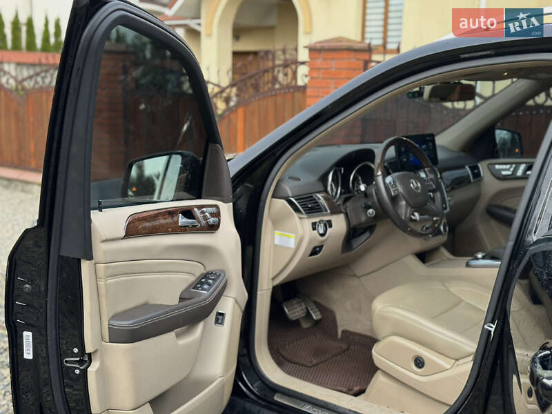 Позашляховик / Кросовер Mercedes-Benz M-Class 2012 в Івано-Франківську