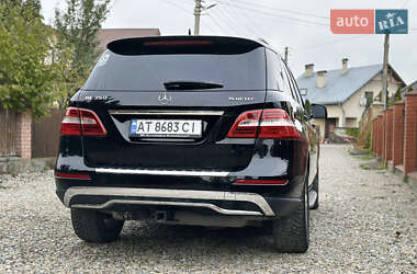 Внедорожник / Кроссовер Mercedes-Benz M-Class 2012 в 