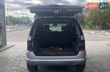 Внедорожник / Кроссовер Mercedes-Benz M-Class 2000 в 