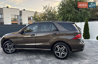 Внедорожник / Кроссовер Mercedes-Benz M-Class 2011 в 