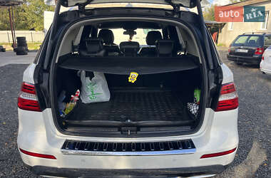 Внедорожник / Кроссовер Mercedes-Benz M-Class 2013 в 