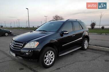 Mercedes-Benz M-Class 2008