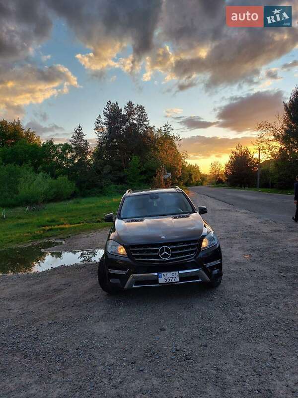 Внедорожник / Кроссовер Mercedes-Benz M-Class 2012 в Рожнятове