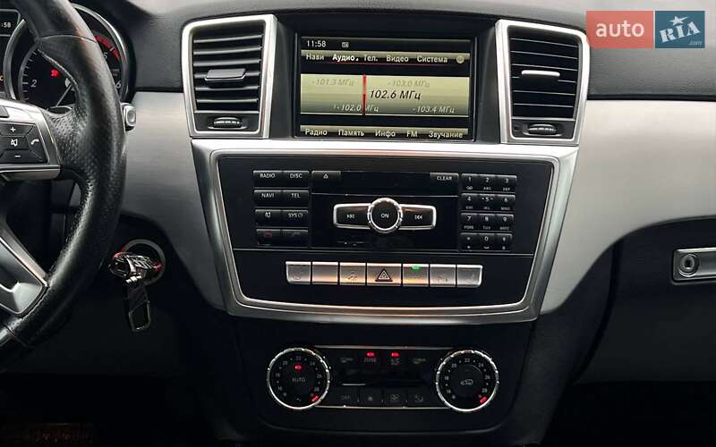 Внедорожник / Кроссовер Mercedes-Benz M-Class 2013 в Ивано-Франковске