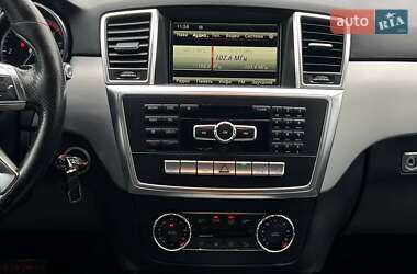 Позашляховик / Кросовер Mercedes-Benz M-Class 2013 в 