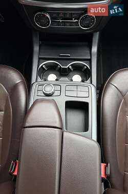 Внедорожник / Кроссовер Mercedes-Benz M-Class 2012 в 