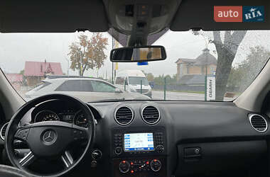 Внедорожник / Кроссовер Mercedes-Benz M-Class 2005 в 