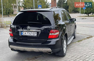 Внедорожник / Кроссовер Mercedes-Benz M-Class 2008 в 