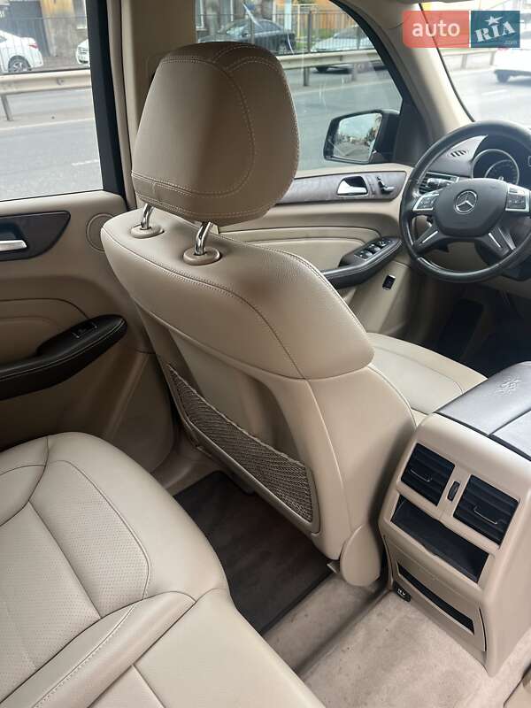 Позашляховик / Кросовер Mercedes-Benz M-Class 2015 в Одесі