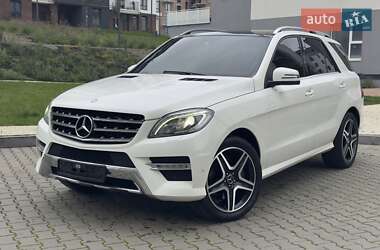 Внедорожник / Кроссовер Mercedes-Benz M-Class 2012 в 