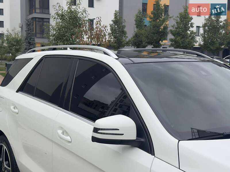 Внедорожник / Кроссовер Mercedes-Benz M-Class 2012 в Ивано-Франковске