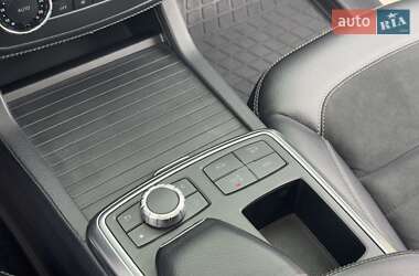 Внедорожник / Кроссовер Mercedes-Benz M-Class 2012 в 