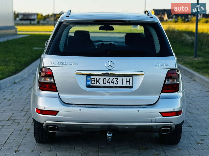 Позашляховик / Кросовер Mercedes-Benz M-Class 2008 в Здолбуніві