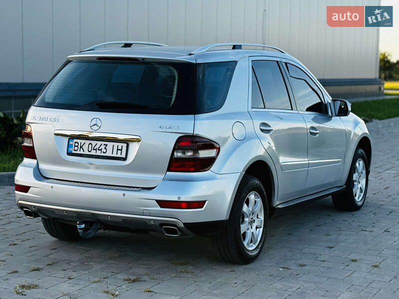 Позашляховик / Кросовер Mercedes-Benz M-Class 2008 в Здолбуніві