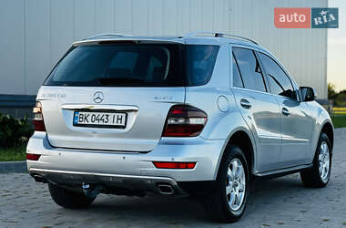 Внедорожник / Кроссовер Mercedes-Benz M-Class 2008 в 