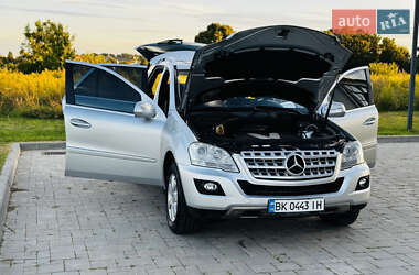 Внедорожник / Кроссовер Mercedes-Benz M-Class 2008 в 