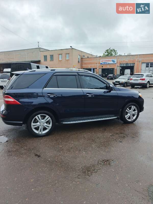 Внедорожник / Кроссовер Mercedes-Benz M-Class 2013 в Чернигове