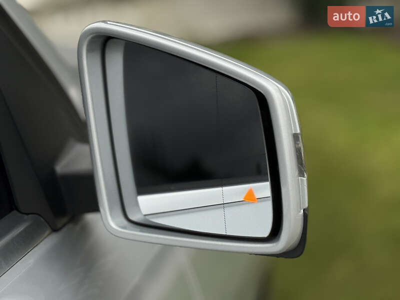 Внедорожник / Кроссовер Mercedes-Benz M-Class 2011 в Ужгороде фото 14 Внедорожник / Кроссовер Mercedes-Benz M-Class 2011 в Ужгороде