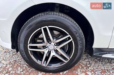 Внедорожник / Кроссовер Mercedes-Benz M-Class 2014 в 