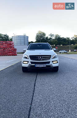 Внедорожник / Кроссовер Mercedes-Benz M-Class 2012 в Мукачево