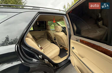 Позашляховик / Кросовер Mercedes-Benz M-Class 2005 в 