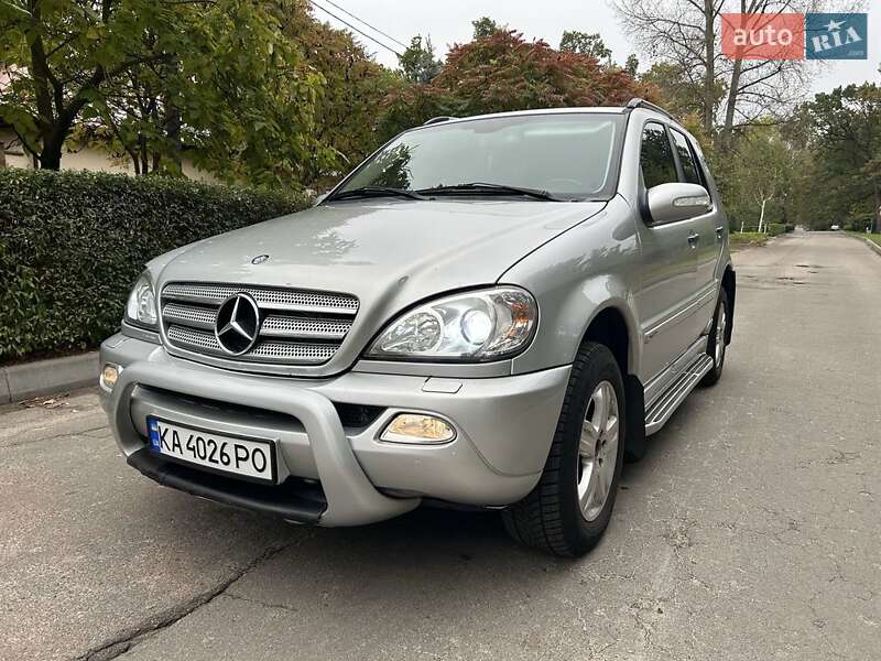 Позашляховик / Кросовер Mercedes-Benz M-Class 2004 в Києві