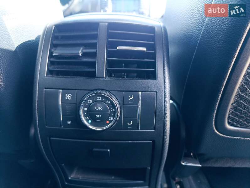 Позашляховик / Кросовер Mercedes-Benz M-Class 2005 в Чернівцях