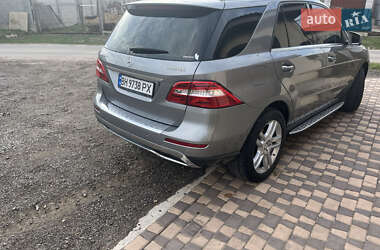 Внедорожник / Кроссовер Mercedes-Benz M-Class 2014 в Одессе