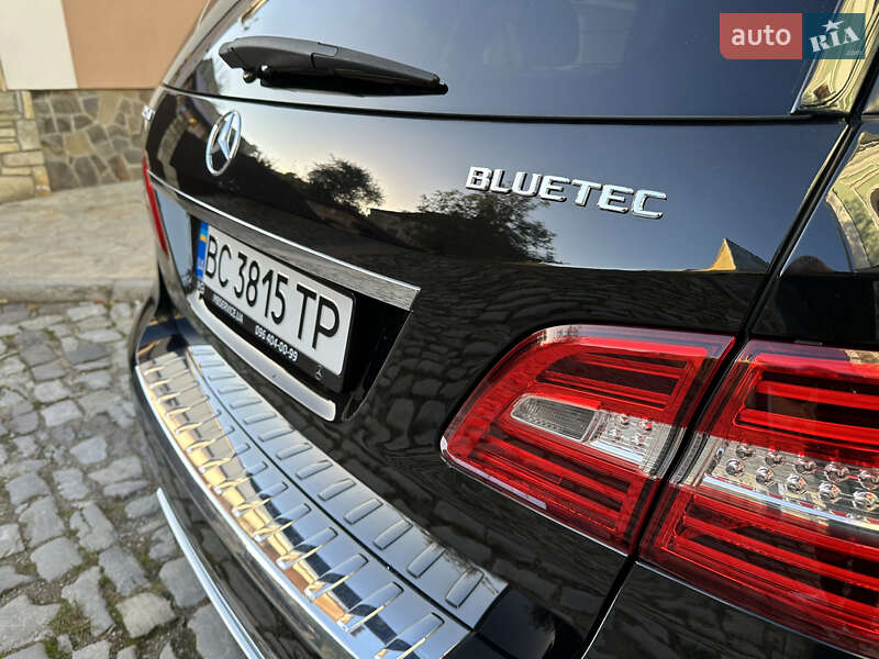 Позашляховик / Кросовер Mercedes-Benz M-Class 2012 в Кам'янець-Подільському фото 19 Позашляховик / Кросовер Mercedes-Benz M-Class 2012 в Кам'янець-Подільському