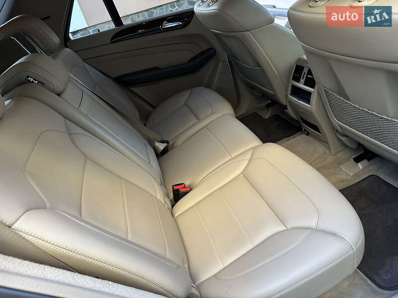 Позашляховик / Кросовер Mercedes-Benz M-Class 2012 в Кам'янець-Подільському фото 38 Позашляховик / Кросовер Mercedes-Benz M-Class 2012 в Кам'янець-Подільському