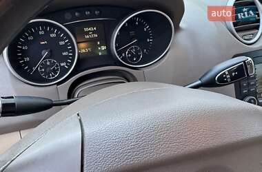 Позашляховик / Кросовер Mercedes-Benz M-Class 2007 в 