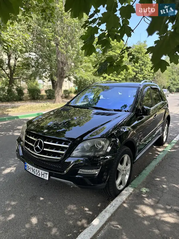 Mercedes-Benz M-Class