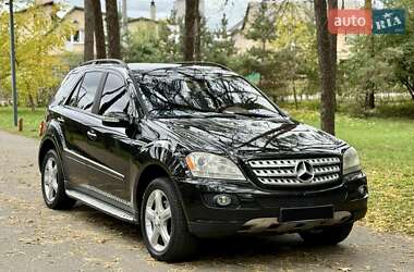 Mercedes-Benz M-Class 2009