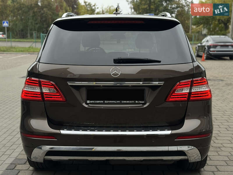 Внедорожник / Кроссовер Mercedes-Benz M-Class 2013 в Луцке