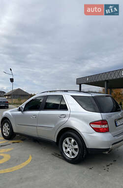 Внедорожник / Кроссовер Mercedes-Benz M-Class 2007 в 