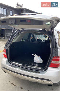 Внедорожник / Кроссовер Mercedes-Benz M-Class 2007 в 