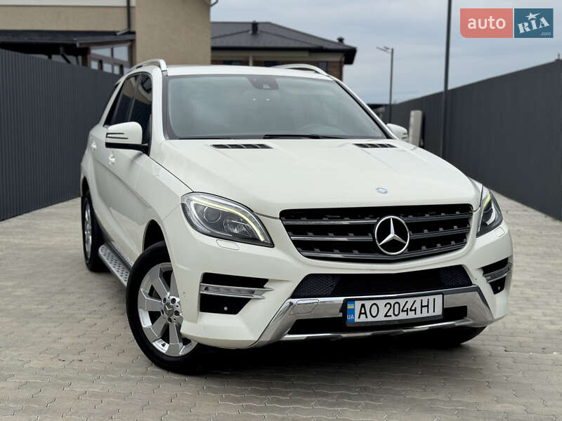 Позашляховик / Кросовер Mercedes-Benz M-Class 2012 в Ужгороді