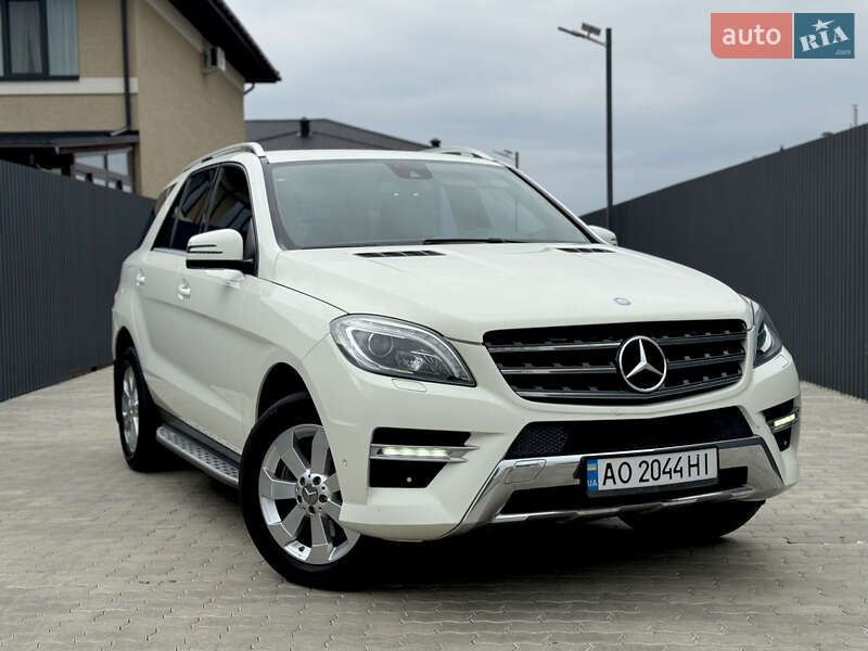 Позашляховик / Кросовер Mercedes-Benz M-Class 2012 в Ужгороді