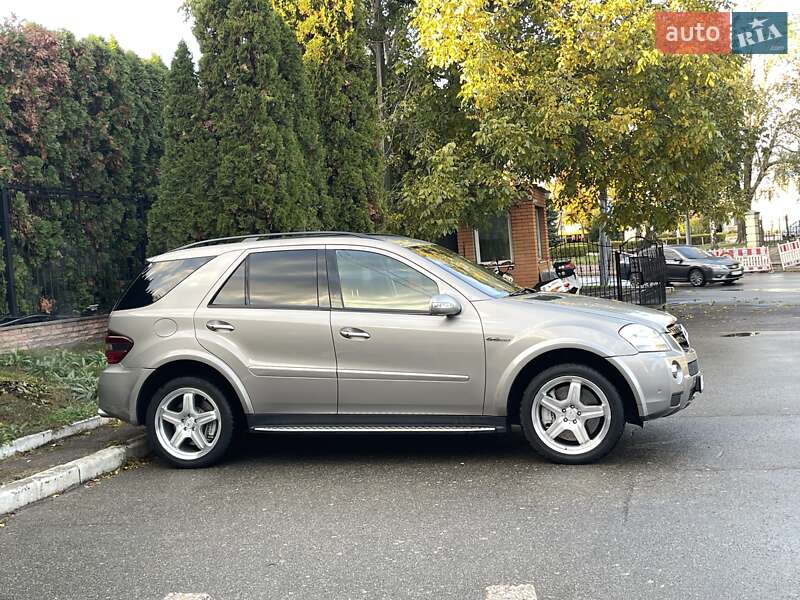 Позашляховик / Кросовер Mercedes-Benz M-Class 2007 в Києві