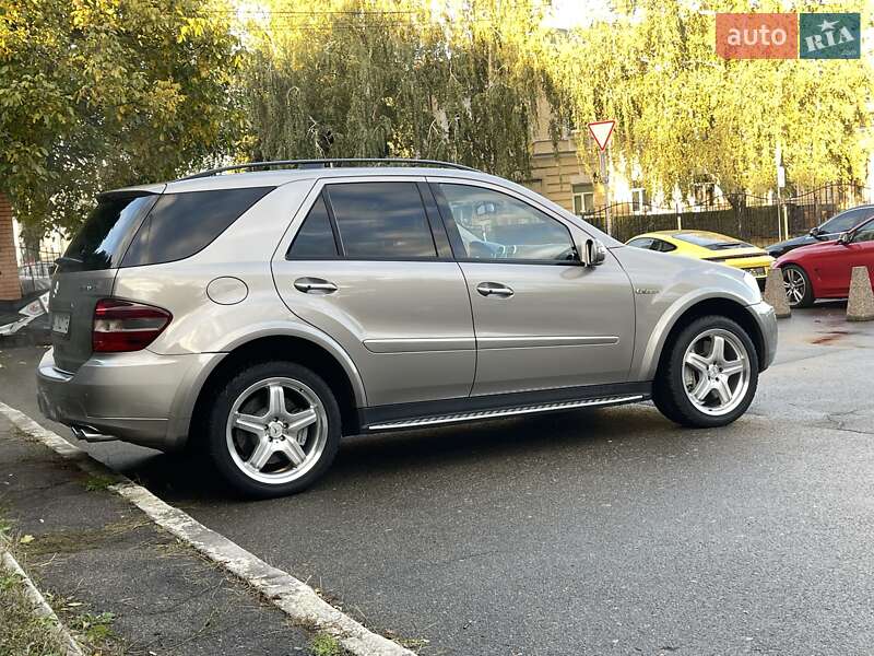 Позашляховик / Кросовер Mercedes-Benz M-Class 2007 в Києві