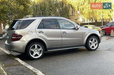Внедорожник / Кроссовер Mercedes-Benz M-Class 2007 в 